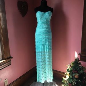 Vanity strapless dress